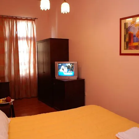 Pensionat Allotino 4*